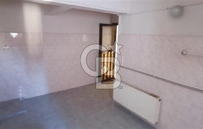 Karabağlar Satılık Komple Bina 126 m2 Taban Oturum