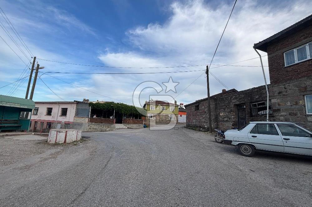 ÇAN HURMAKÖY'DE 510 M2 ALAN ÜZERİNDE SATILIK KARGİR EV
