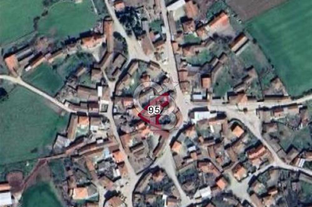 ÇAN HURMAKÖY'DE 510 M2 ALAN ÜZERİNDE SATILIK KARGİR EV