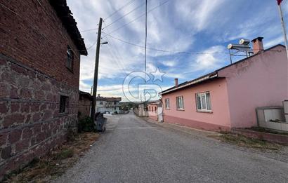 ÇAN HURMAKÖY'DE 510 M2 ALAN ÜZERİNDE SATILIK KARGİR EV