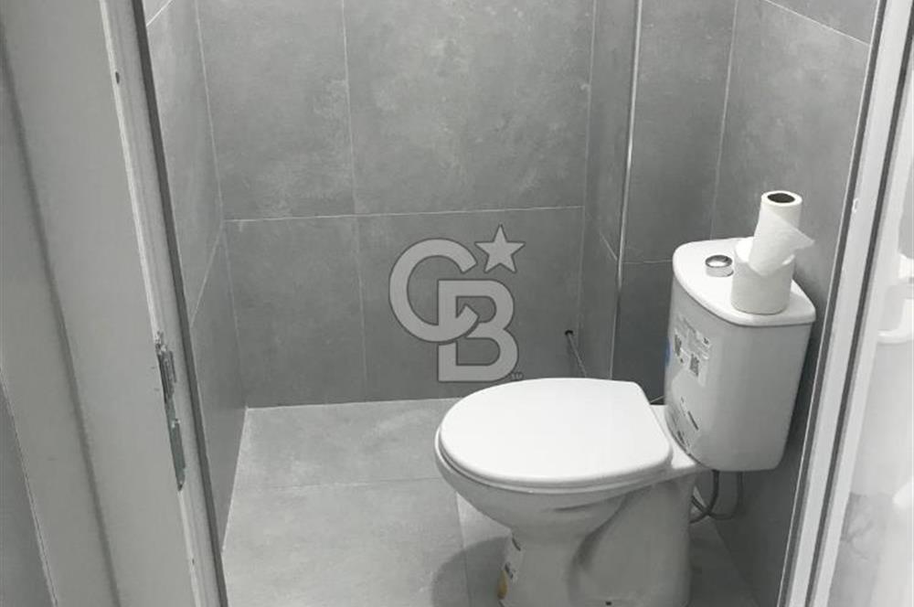 BAYRAMPAŞA İSMETPAŞA OKULLAR BÖLGESİNDE DEPOLU DÜKKAN KİRALIK