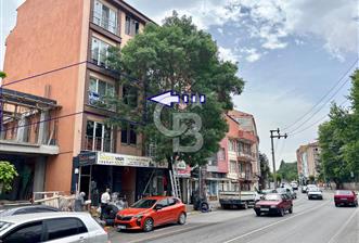 CB KiNG'DEN NEF'E ÇOK YAKIN CADDE ÜZERİNDE 1+1 SATILIK DAİRE