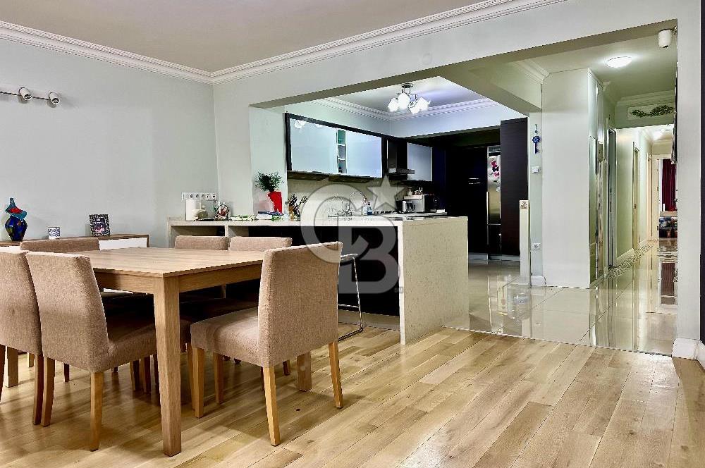 Göztepe’de 3+1 140 M2 dogalgaz ısınma sistemli Daire