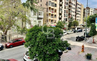 Göztepe’de 3+1 140 M2 dogalgaz ısınma sistemli Daire