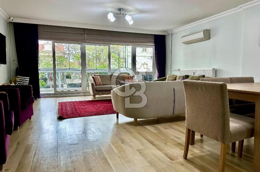 Göztepe’de 3+1 140 M2 dogalgaz ısınma sistemli Daire