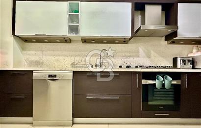 Göztepe’de 3+1 140 M2 dogalgaz ısınma sistemli Daire
