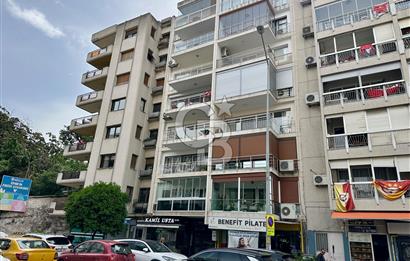 Göztepe’de 3+1 140 M2 dogalgaz ısınma sistemli Daire