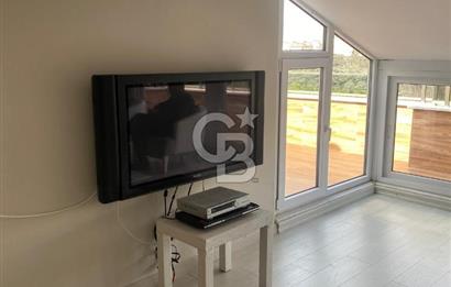 Yakacık'ta Geniş Balkonlu ve Eşyalı Kiralık Teras Daire