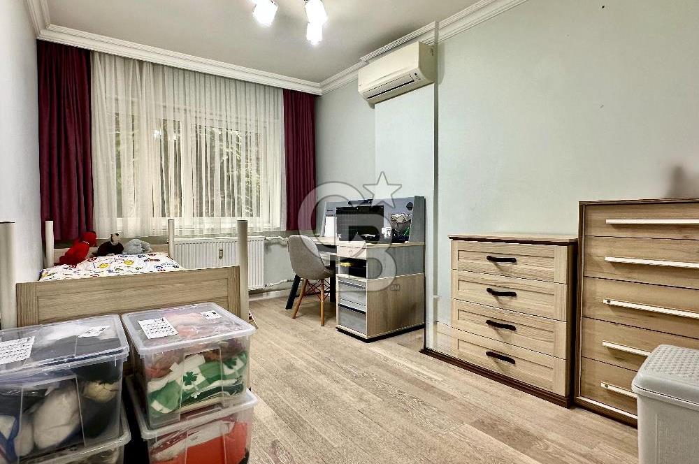 Göztepe’de 3+1 140 M2 dogalgaz ısınma sistemli Daire