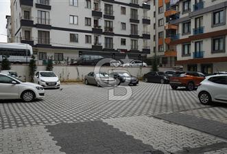 ümraniye inkılap mah. sitede 2 oda 1 salon 1 katta 85 m2 