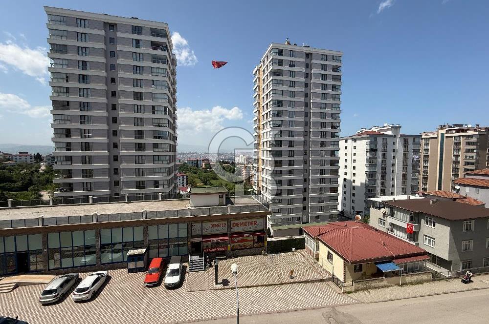 CANİKTE PANAROMİK MANZARALI FIRSAT DAİRE