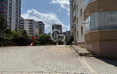 CANİKTE PANAROMİK MANZARALI FIRSAT DAİRE