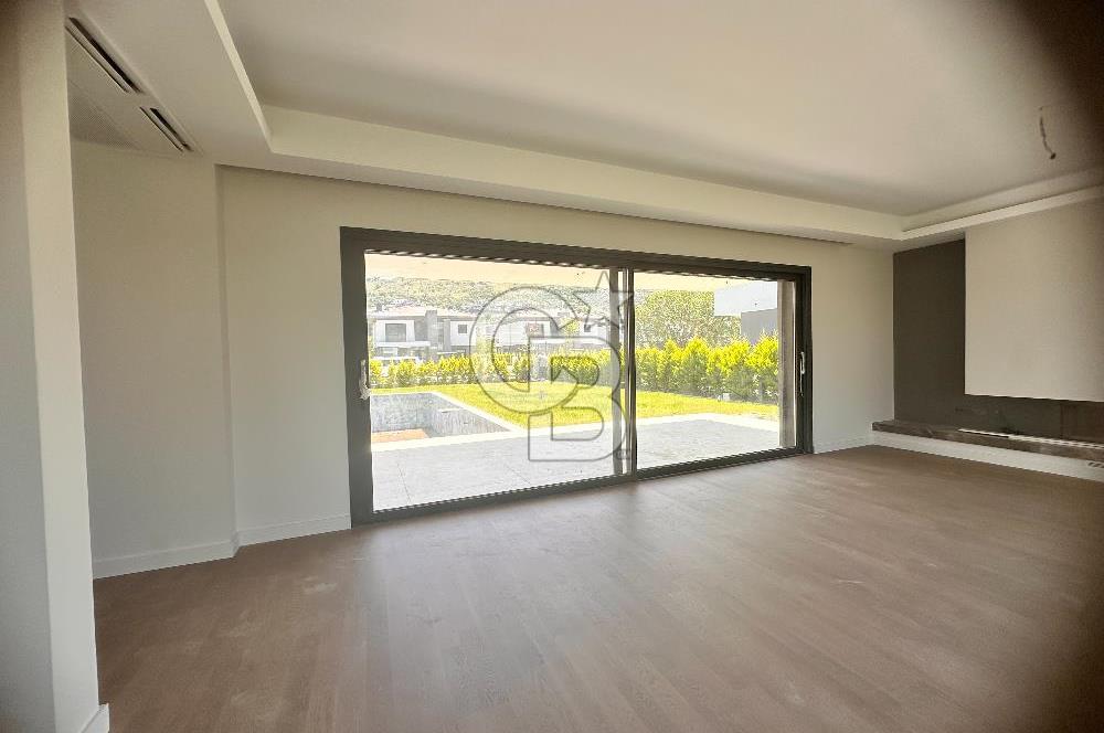 Güzelbahçe, Yelki'de 4+1 Müstakil Satılık Villa