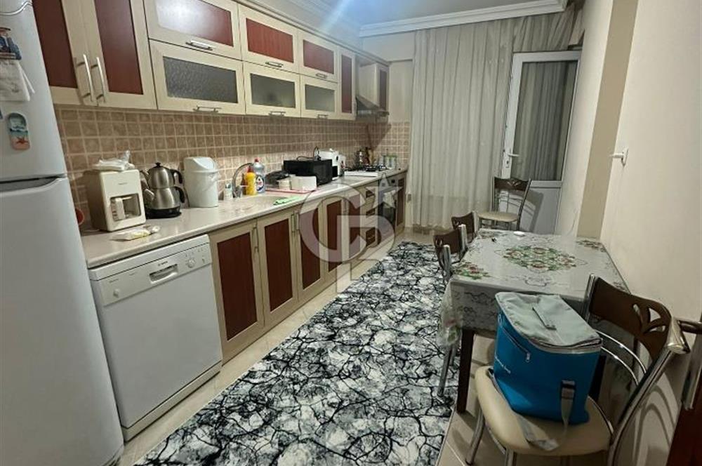 AKÇAY MERKEZE YAKIN ÇİFT BALKONLU 2+1 SATILIK DAİRE