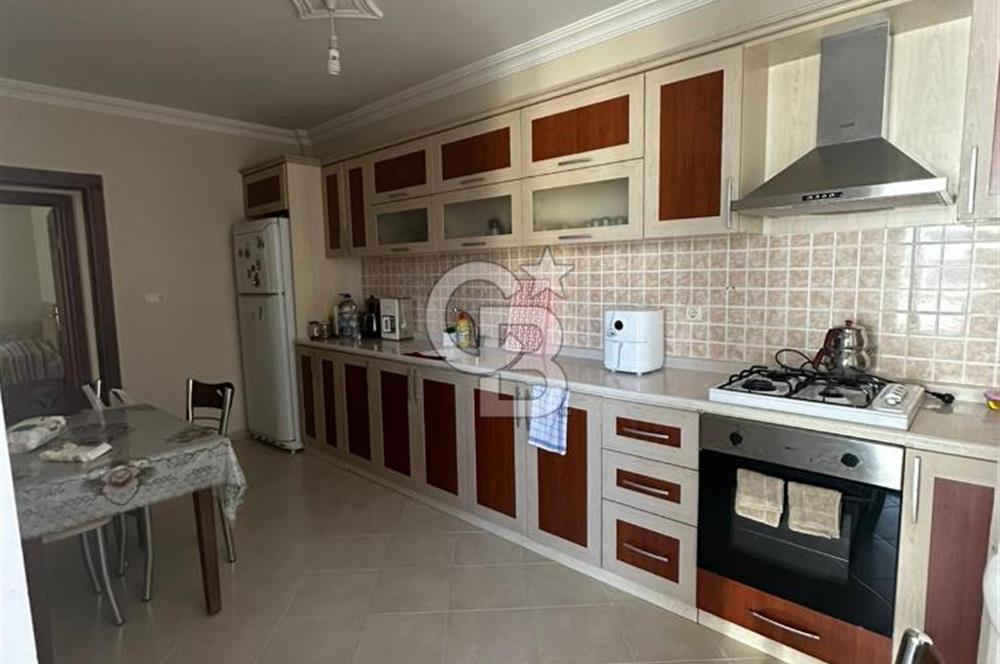 AKÇAY MERKEZE YAKIN ÇİFT BALKONLU 2+1 SATILIK DAİRE