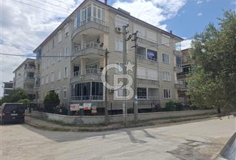 AKÇAY MERKEZE YAKIN ÇİFT BALKONLU 2+1 SATILIK DAİRE