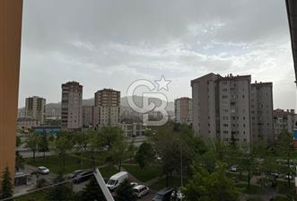 Ziya Gökalp Mahallesinde Satılık Bakımlı 2+1 Daire
