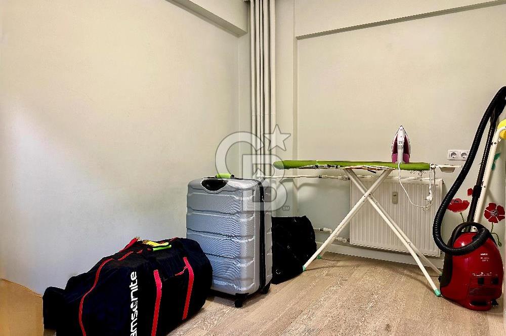 Göztepe’de 3+1 140 M2 dogalgaz ısınma sistemli Daire