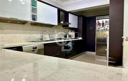 Göztepe’de 3+1 140 M2 dogalgaz ısınma sistemli Daire