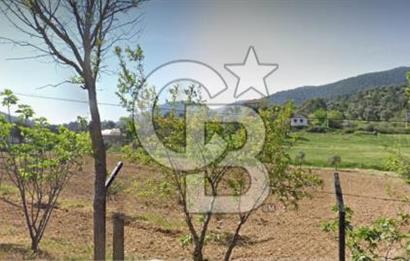 menderes değirmendere köy içerisinde 12,500 M2  23 nisan caddesi yoluna cepheli