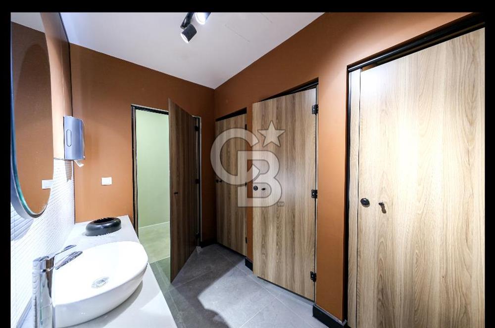 BOSTANCI SAHİLDE MUHTEŞEM AMORTİSMANLI 710 M2 SATILIK DÜKKAN