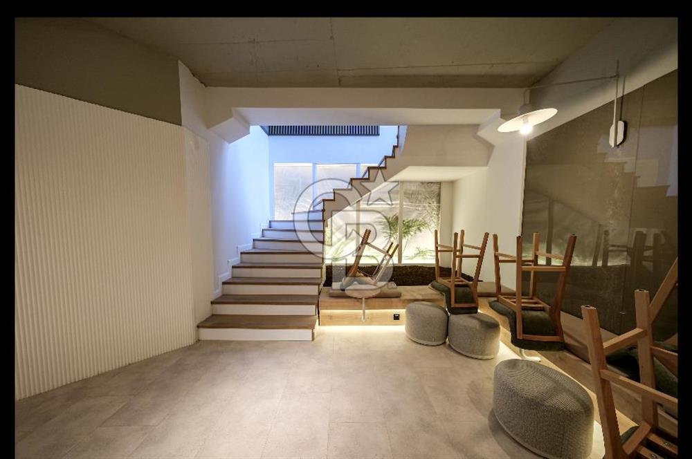 BOSTANCI SAHİLDE MUHTEŞEM AMORTİSMANLI 710 M2 SATILIK DÜKKAN