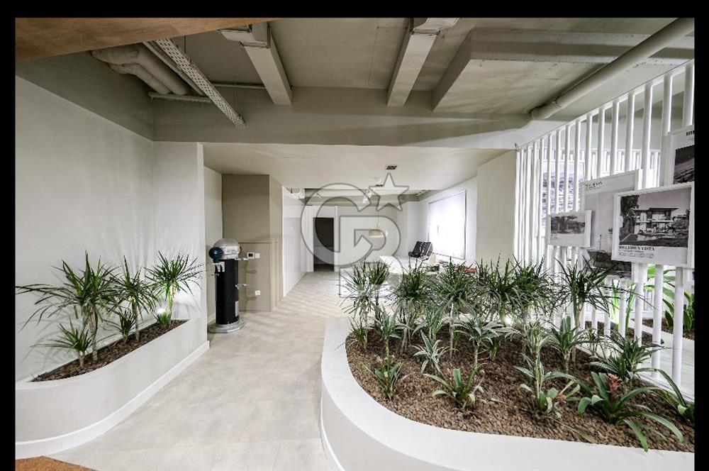 BOSTANCI SAHİLDE MUHTEŞEM AMORTİSMANLI 710 M2 SATILIK DÜKKAN