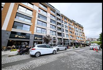 BOSTANCI SAHİLDE MUHTEŞEM AMORTİSMANLI 710 M2 SATILIK DÜKKAN