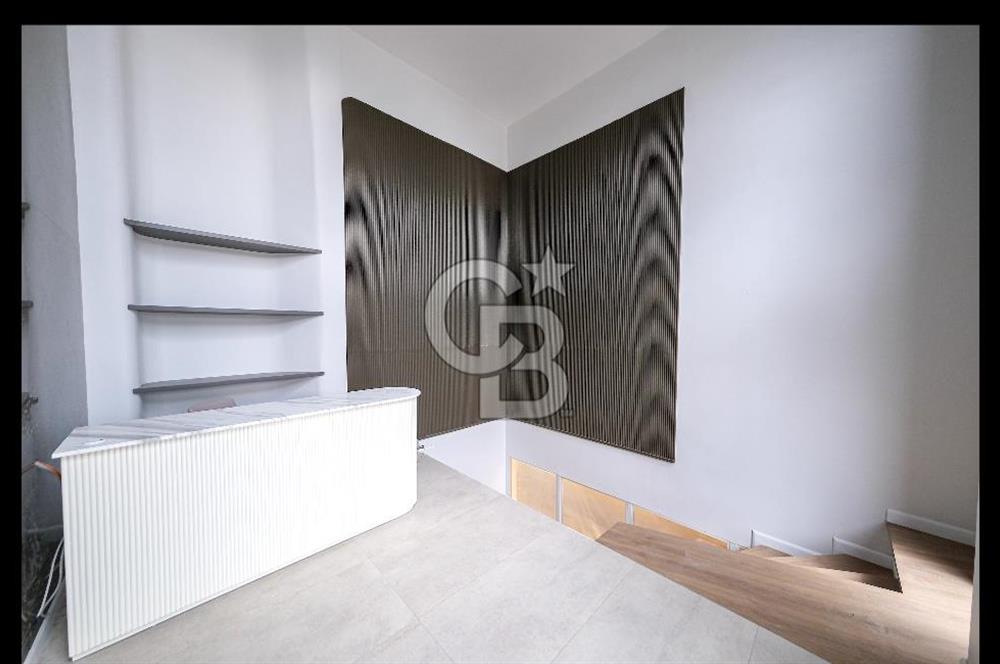 BOSTANCI SAHİLDE MUHTEŞEM AMORTİSMANLI 710 M2 SATILIK DÜKKAN