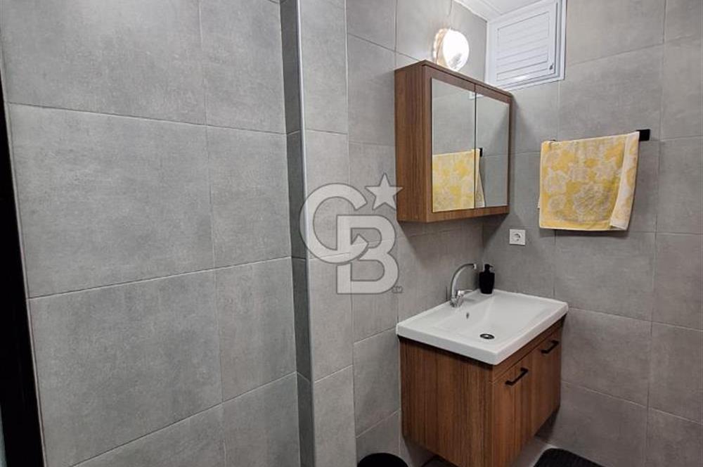 AHATLI'DA BAŞTAN SONA YENİLENMİŞ SATILIK 2+1 EŞYALI DAİRE