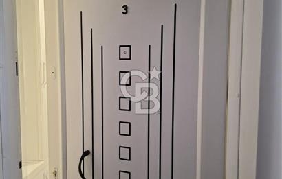 AHATLI'DA BAŞTAN SONA YENİLENMİŞ SATILIK 2+1 EŞYALI DAİRE