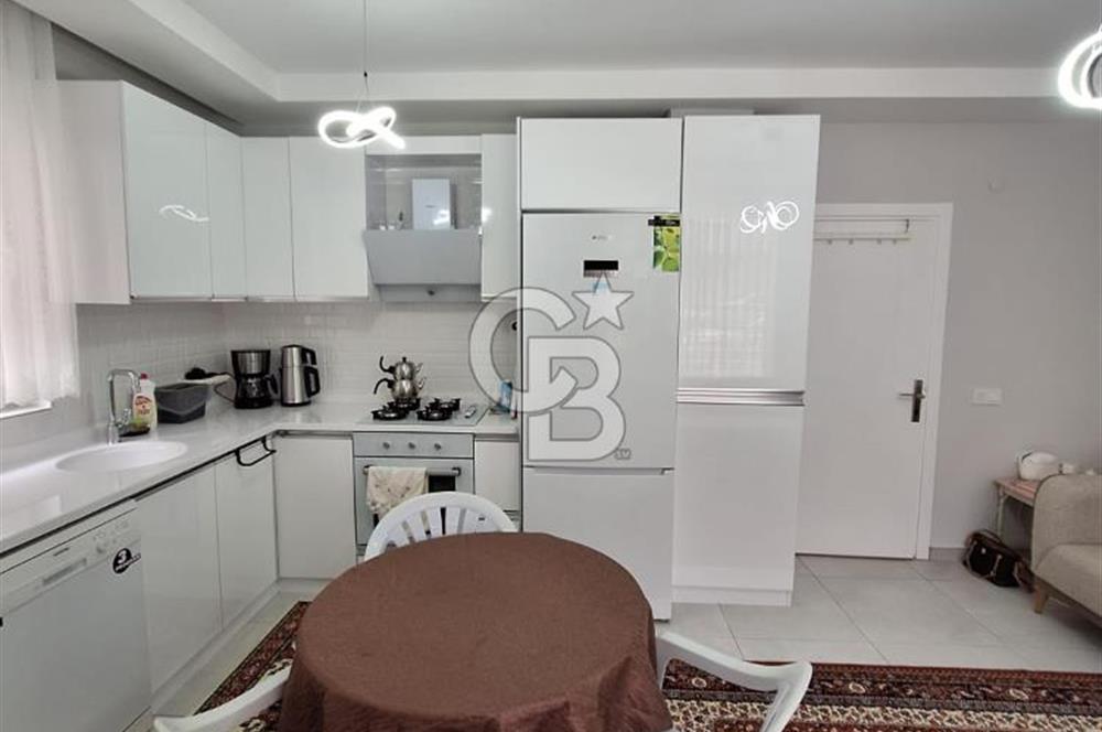 AHATLI'DA BAŞTAN SONA YENİLENMİŞ SATILIK 2+1 EŞYALI DAİRE
