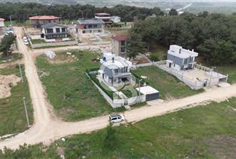 ÇANAKKALE MERKEZ SALTIK MEVKİİNDE MÜSTAKİL SATILIK 3+1 VİLLA