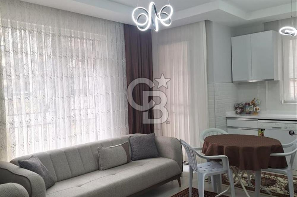 AHATLI'DA BAŞTAN SONA YENİLENMİŞ SATILIK 2+1 EŞYALI DAİRE