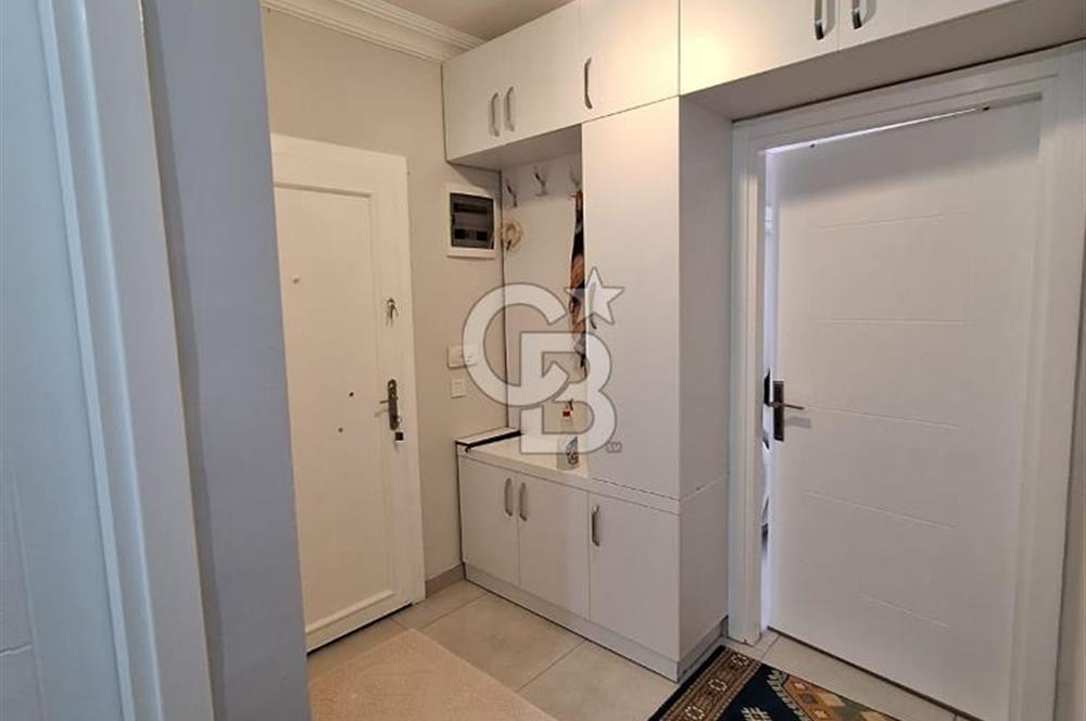 AHATLI'DA BAŞTAN SONA YENİLENMİŞ SATILIK 2+1 EŞYALI DAİRE