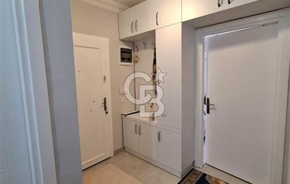 AHATLI'DA BAŞTAN SONA YENİLENMİŞ SATILIK 2+1 EŞYALI DAİRE