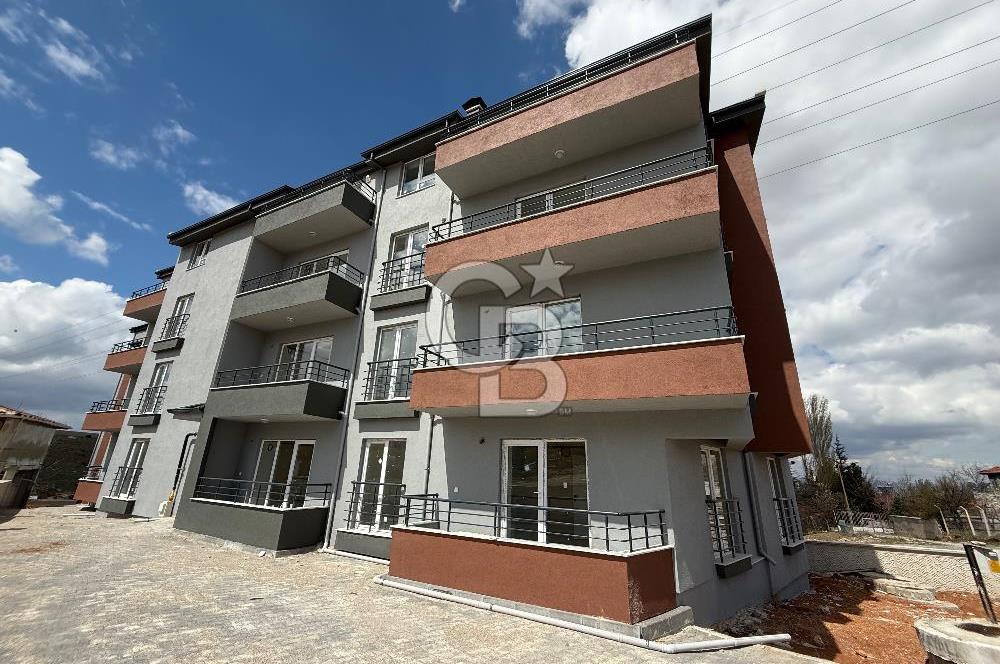 İNCEK BULVAR KATTA YATIRIMLIK 1+1 KREDİ İMKANLI 