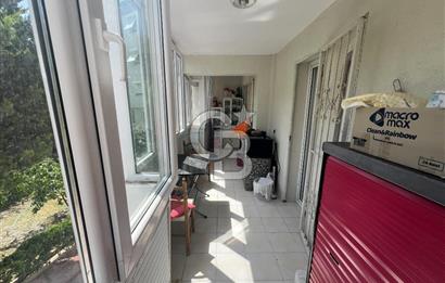 Kuşadası Merkezde Marina Yakını 3+1 Site içi Satılık Daire