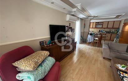 Kuşadası Merkezde Marina Yakını 3+1 Site içi Satılık Daire