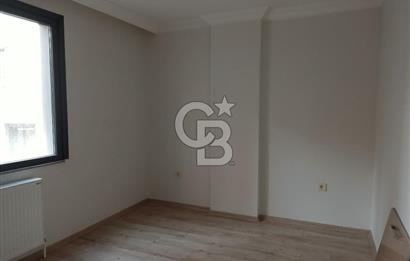 ümraniye inkılap mah. sitede 2 oda 1 salon 1 katta 85 m2 