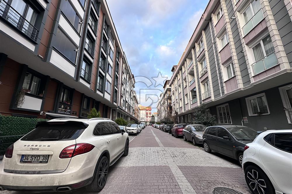 AVCILAR ÜNİVERSİTE MH 2+1 KİRALIK EŞYALI BAHÇE KATI DAİRE