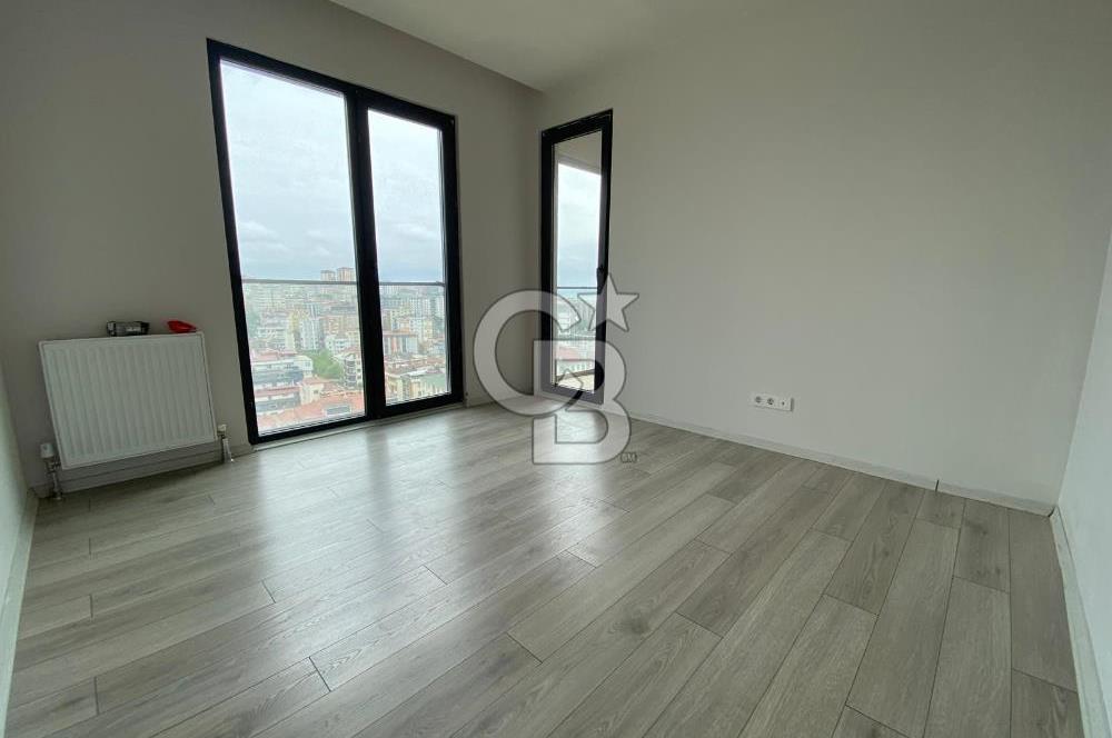 KARTAL ARTKULE'DE ADALAR MANZARALI GÜVENLİKLİ HAVUZLU 3+1