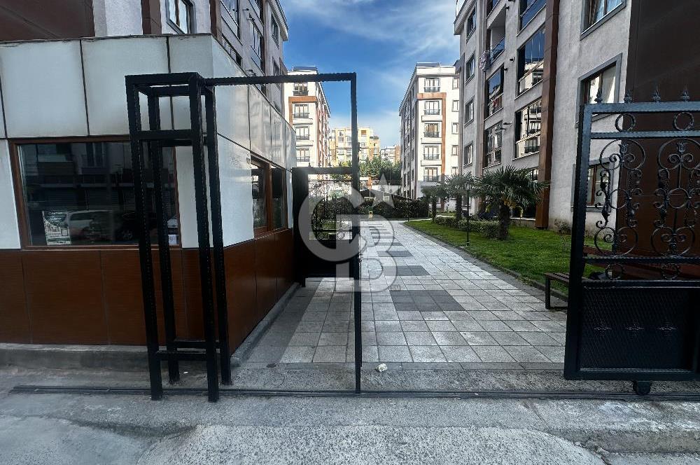 Beylikdüzü Satılık 3+1 Daire Yüksek Konakları Aile Sitesi