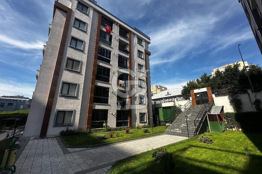 Beylikdüzü Satılık 3+1 Daire Yüksek Konakları Aile Sitesi