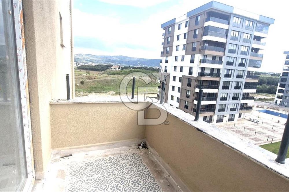 ÇANAKKALE MERKEZ KARACAÖREN 1+1 SATILIK 60 METRELŞİK YOLA CEPHE DAİRE