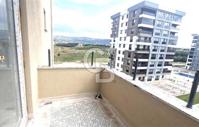 ÇANAKKALE MERKEZ KARACAÖREN 1+1 SATILIK 60 METRELŞİK YOLA CEPHE DAİRE
