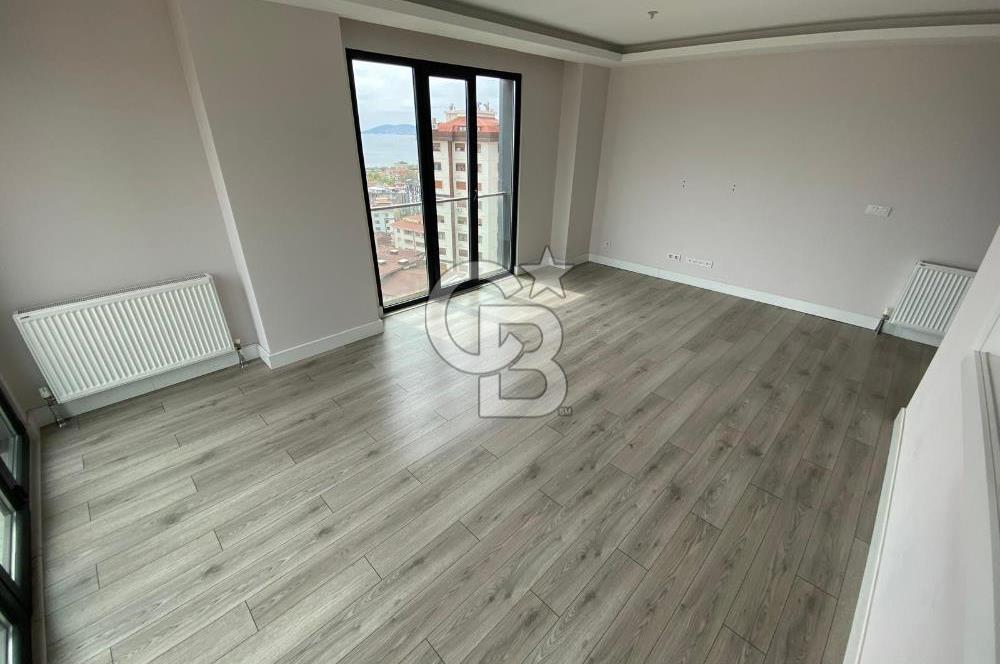 KARTAL ARTKULE'DE ADALAR MANZARALI GÜVENLİKLİ HAVUZLU 3+1