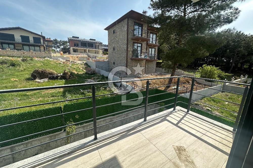 ÇANAKKALE MERKEZ SALTIK MEVKİİNDE MÜSTAKİL SATILIK 3+1 VİLLA