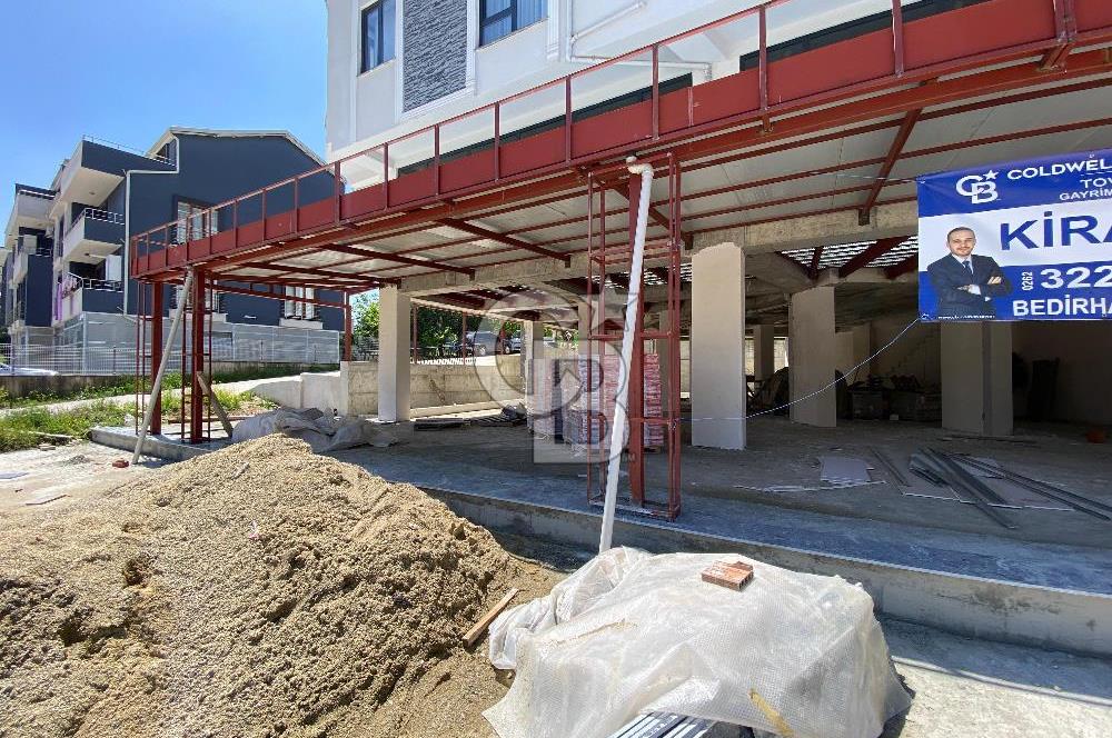 KOCAELİ KARTEPE KÖSEKÖY VE FSM'DE CADDE ÜZERİ KİRALIK DÜKKAN