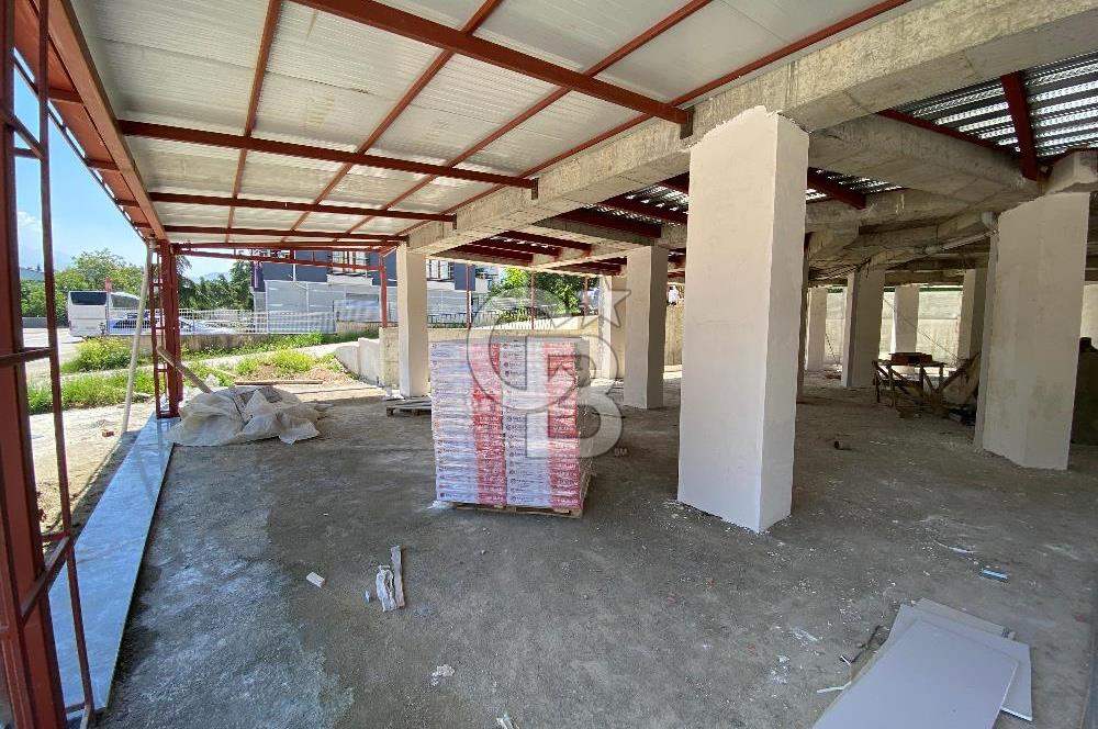 KOCAELİ KARTEPE KÖSEKÖY VE FSM'DE CADDE ÜZERİ KİRALIK DÜKKAN